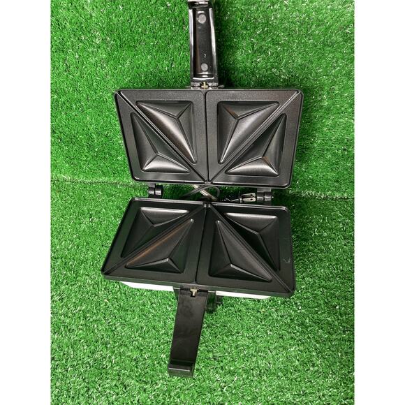 Vintage White Sandwich Toaster - Picture 6 of 7